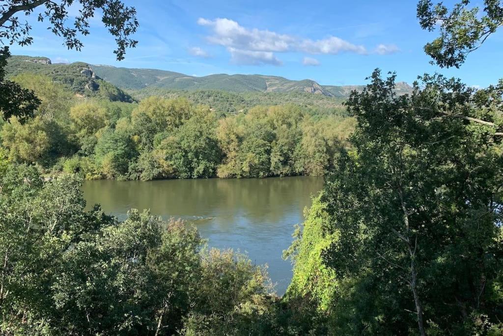 Vallon-Pont-dʼArc Entre Riviere Et Foret מראה חיצוני תמונה